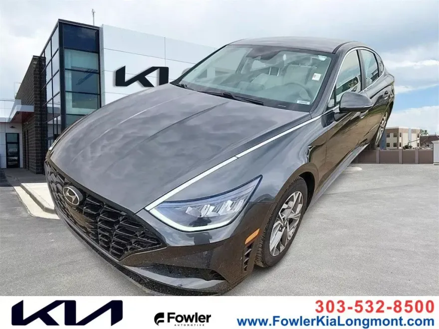 2022 Hyundai Sonata SEL photo 1