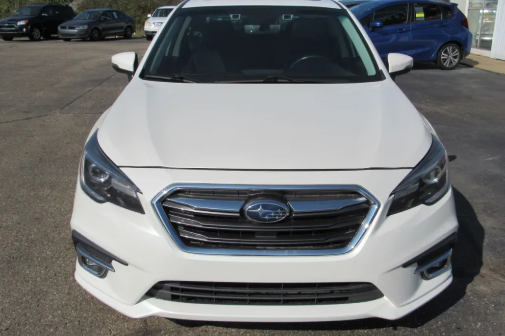 2018 Subaru Legacy 2.5i Limited photo 1