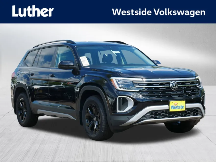 2025 Volkswagen Atlas Peak Edition SE photo 1