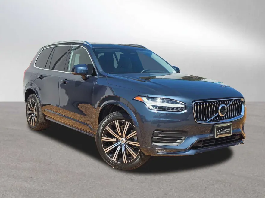 2023 Volvo XC90 B5 AWD Core photo 1