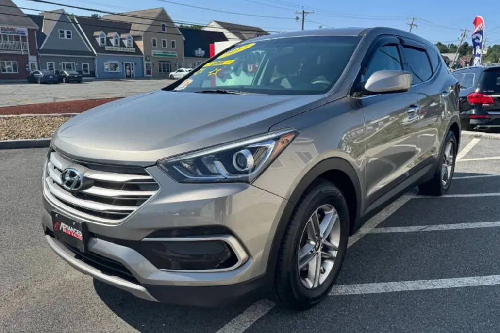 2017 Hyundai Santa Fe Sport photo 1