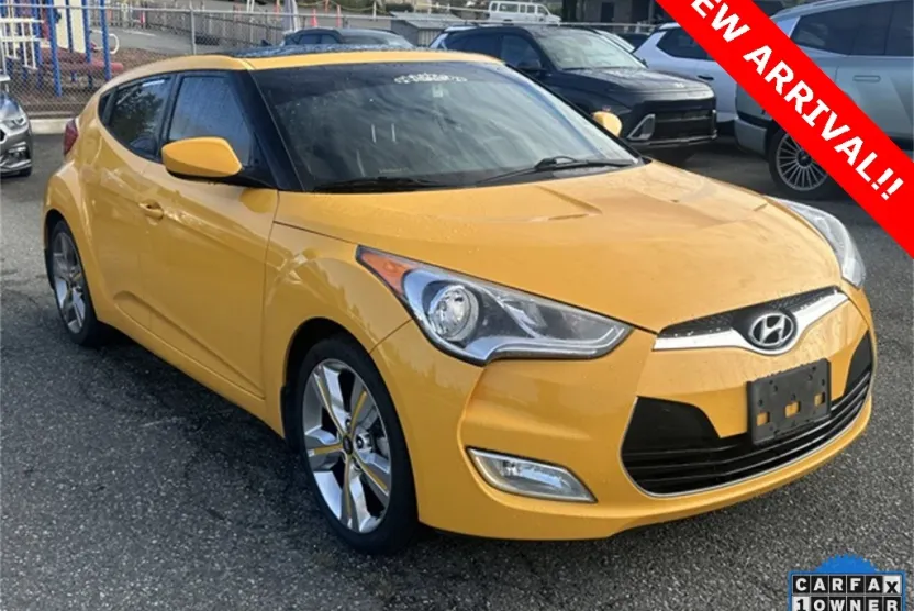 2016 Hyundai Veloster Base photo 1