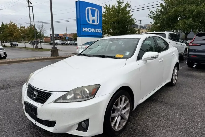 2011 Lexus IS 250 photo 1