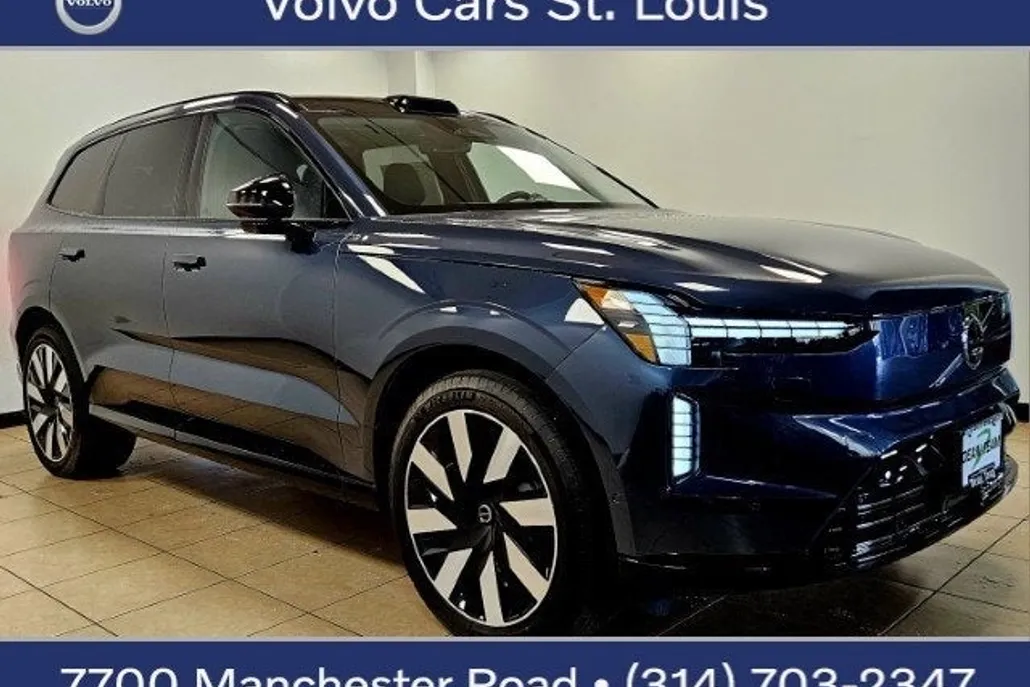 2025 Volvo EX90 Twin Motor Performance Ultra photo 1