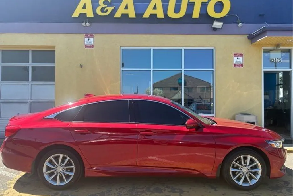 2021 Honda Accord LX photo 1