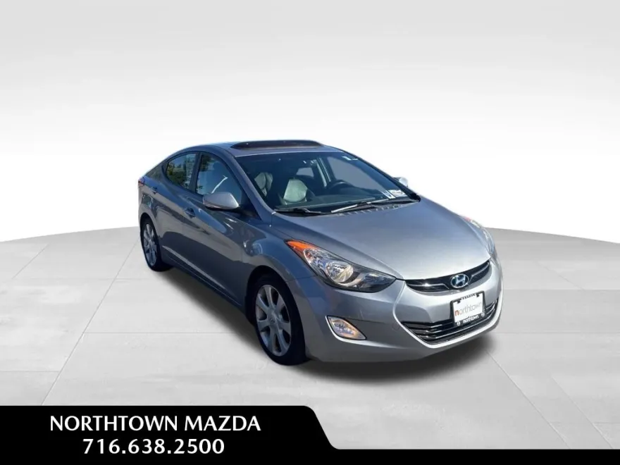 2012 Hyundai Elantra Limited photo 1
