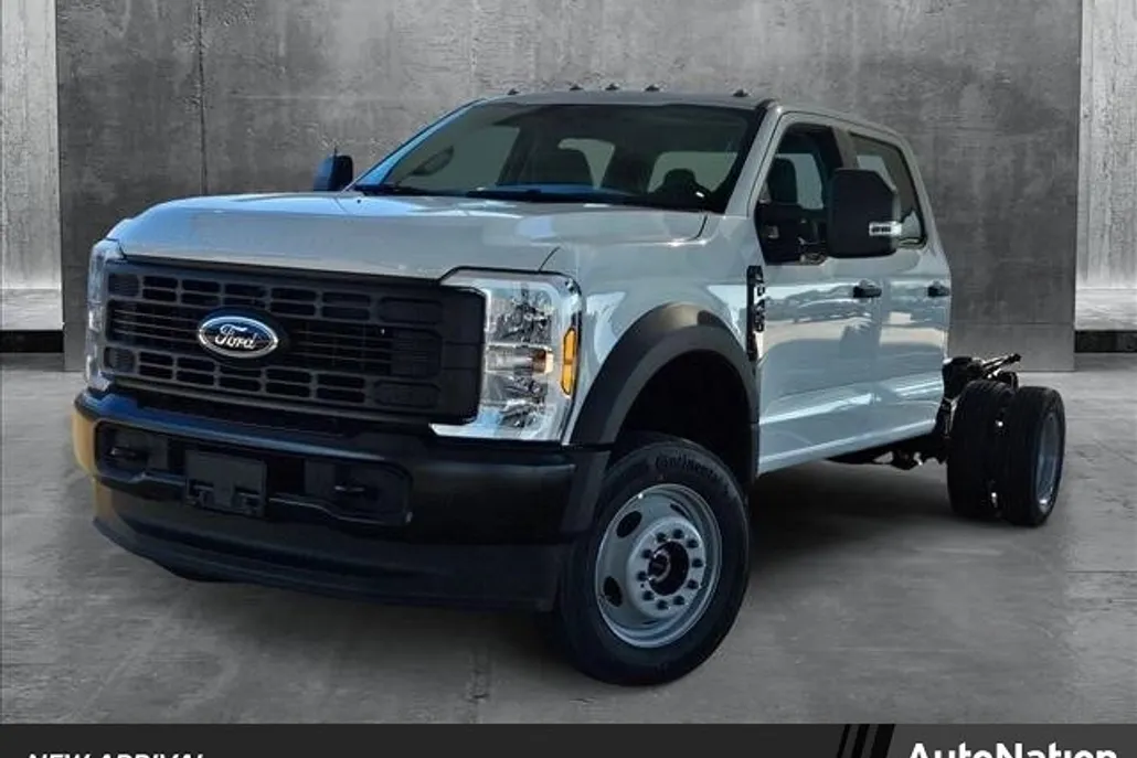 2025 Ford F-450 XL photo 1