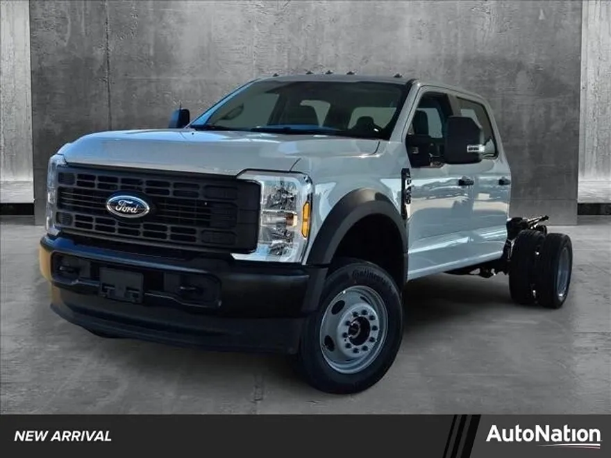 2025 Ford F-450 XL photo 1