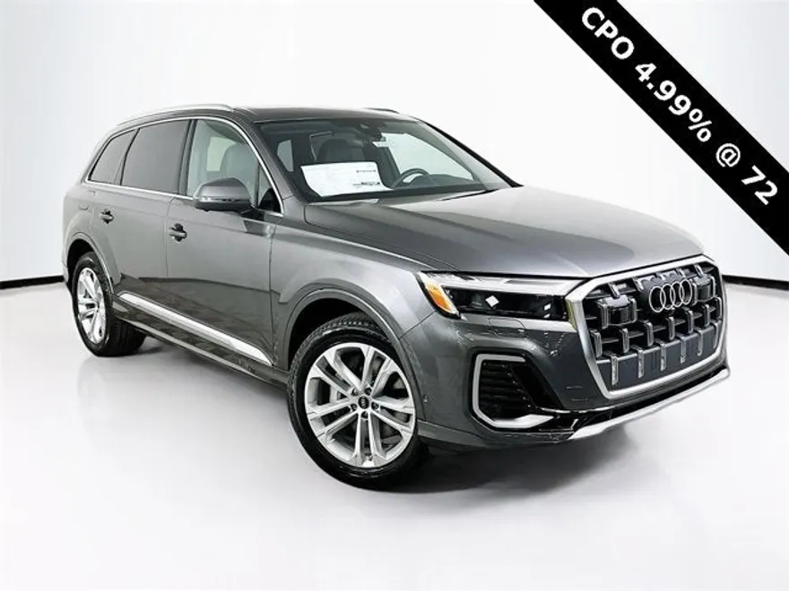 2025 Audi Q7 55 Premium Plus photo 1