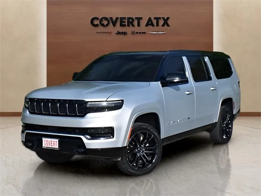 2023 Jeep Grand Wagoneer L III photo 1