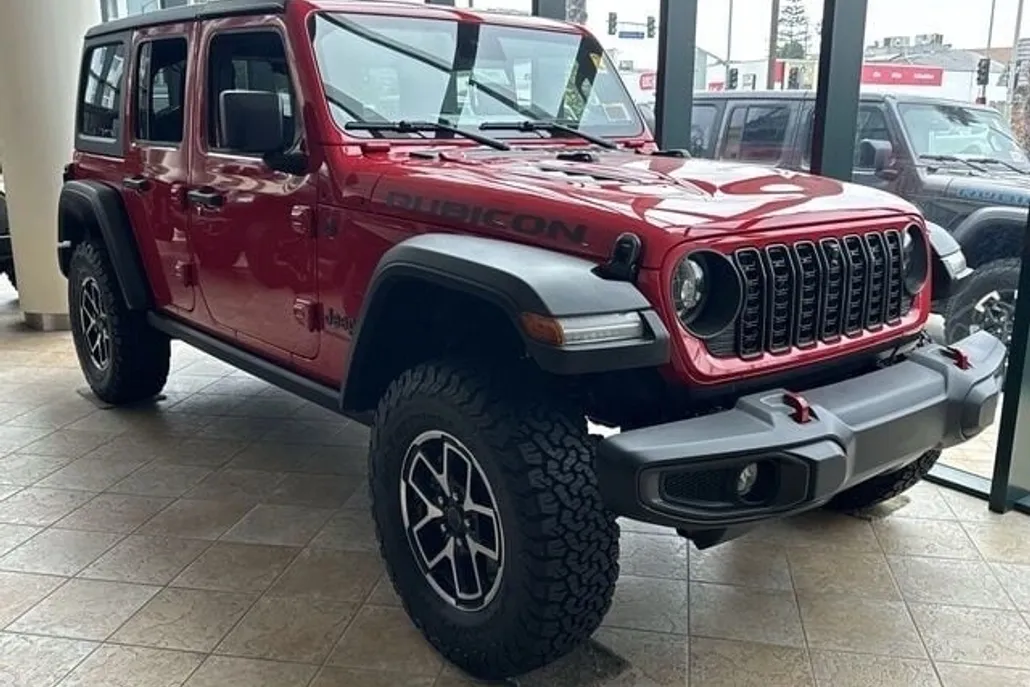 2024 Jeep Wrangler Rubicon photo 1
