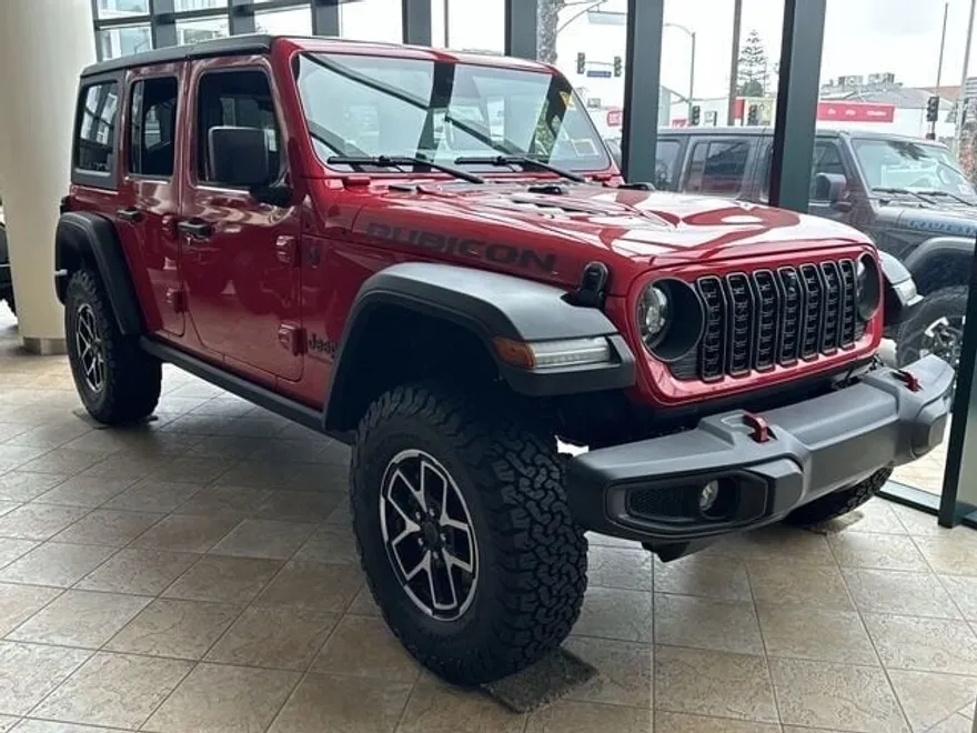 2024 Jeep Wrangler Rubicon photo 1