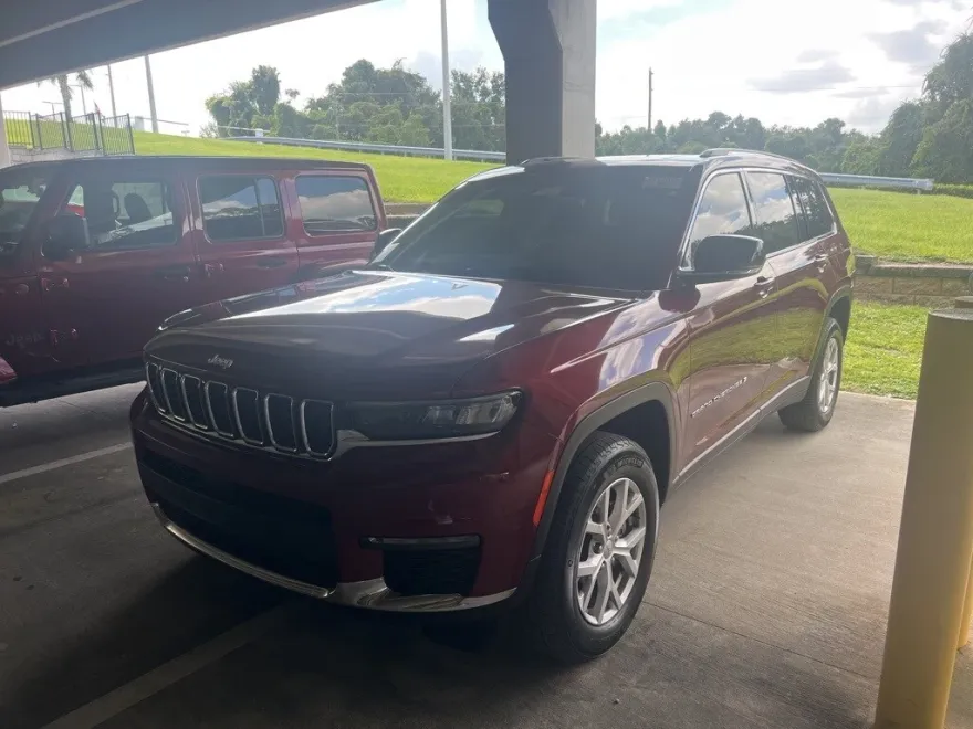 2022 Jeep Grand Cherokee Limited photo 1