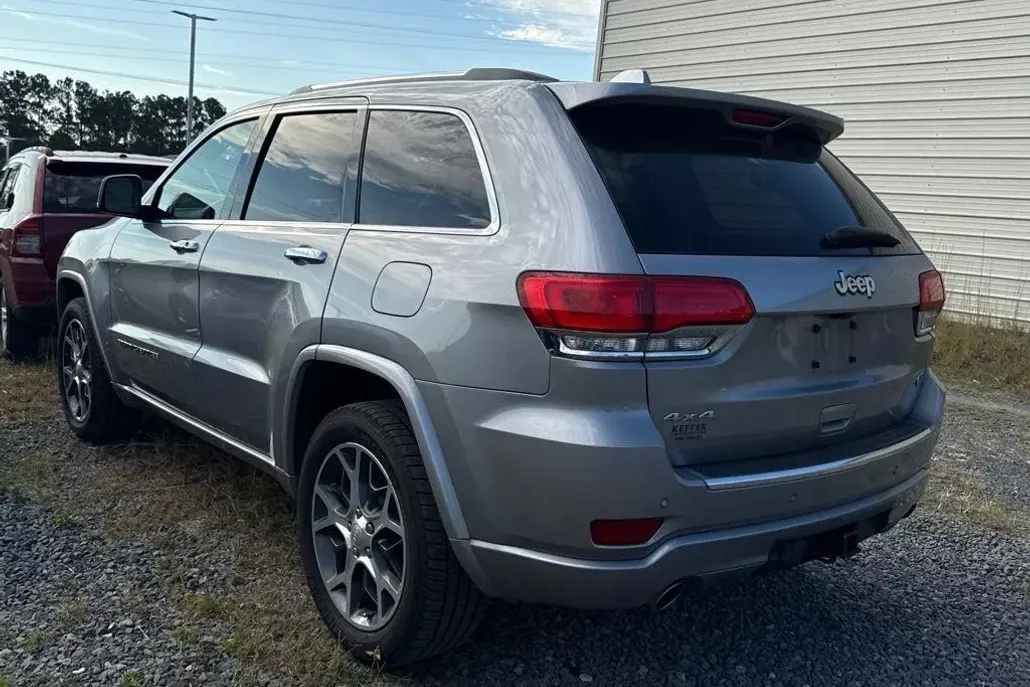 2019 Jeep Grand Cherokee Overland photo 1