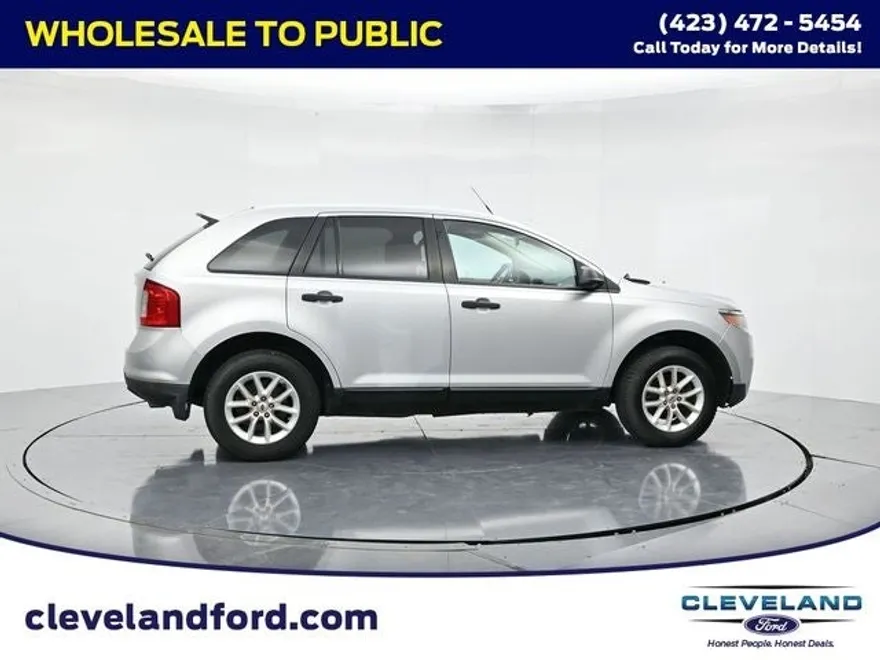 2013 Ford Edge SE photo 1