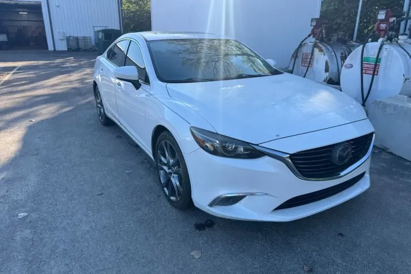 2016 Mazda Mazda6 Grand Touring photo 1
