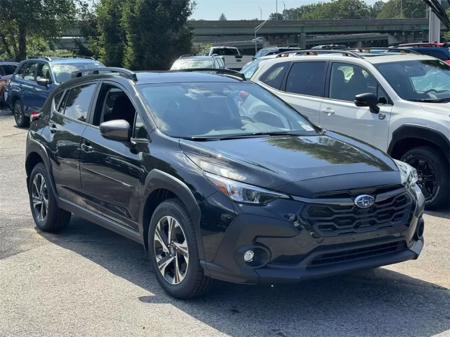 2025 Subaru Crosstrek Premium photo 1