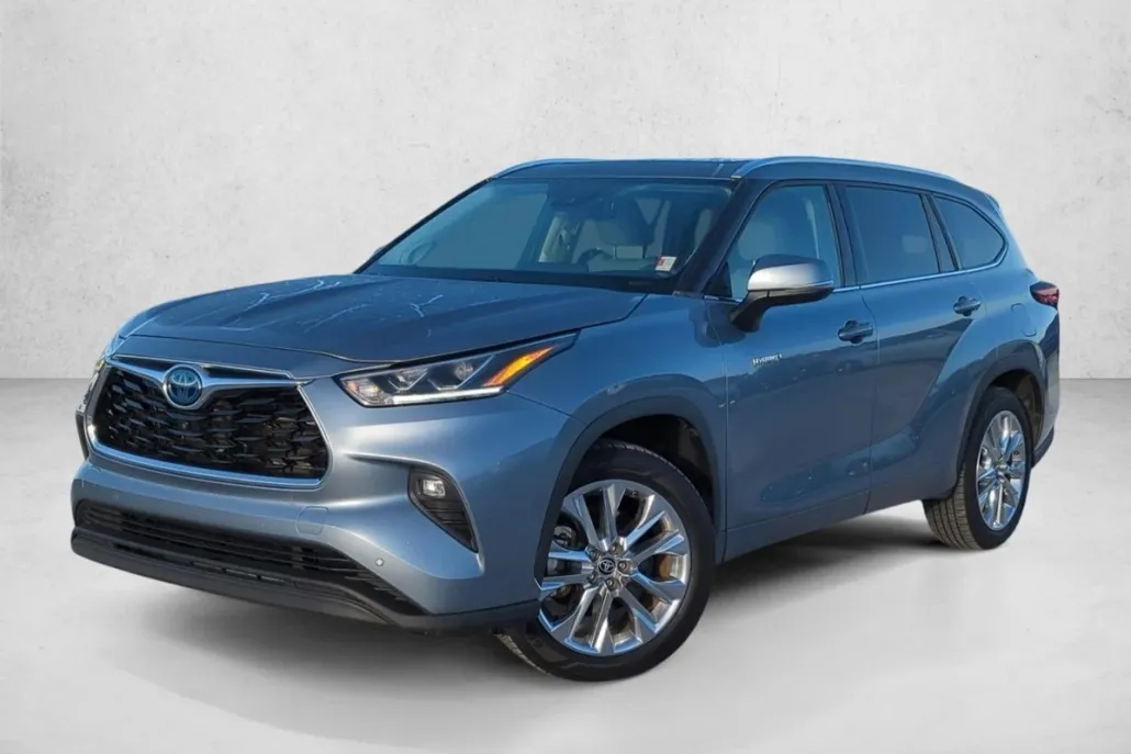 2021 Toyota Highlander Hybrid Limited photo 1