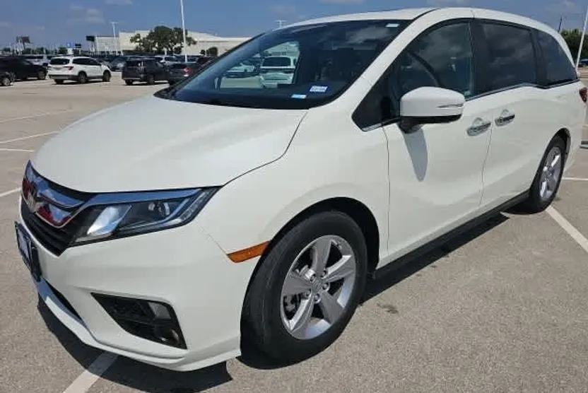 2019 Honda Odyssey EX-L photo 1