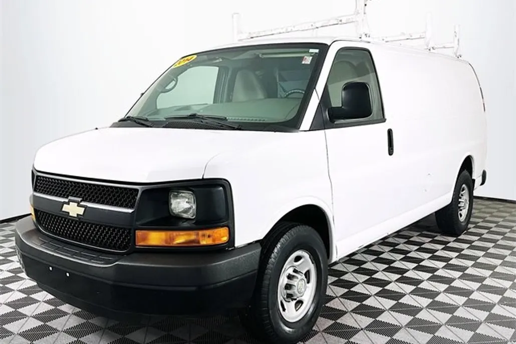 2014 Chevrolet Express Cargo 3500 Van photo 1