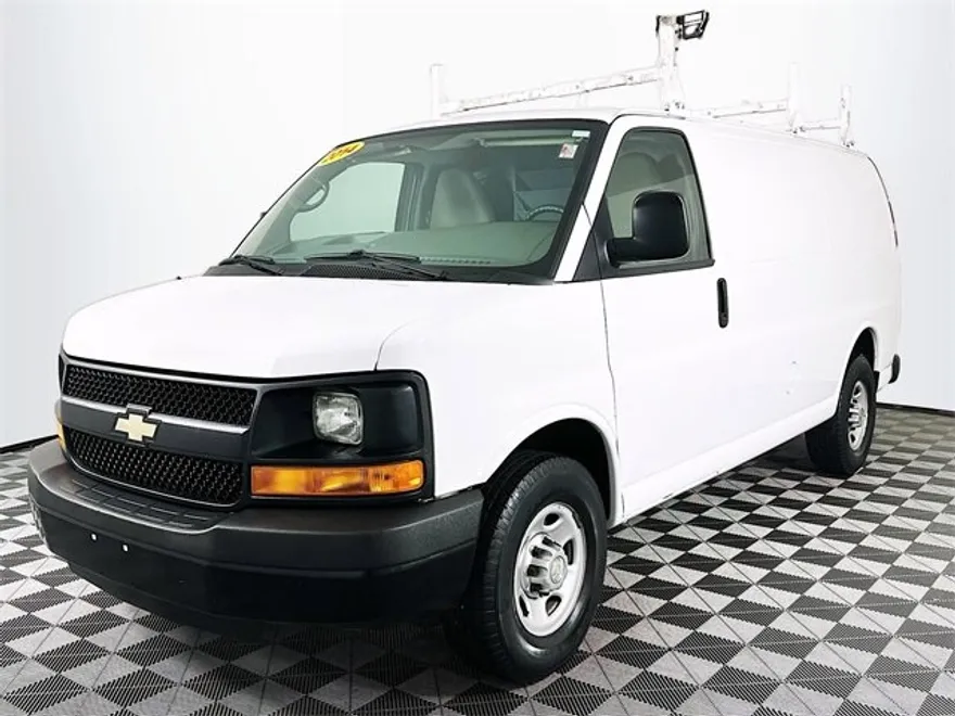2014 Chevrolet Express Cargo 3500 Van photo 1