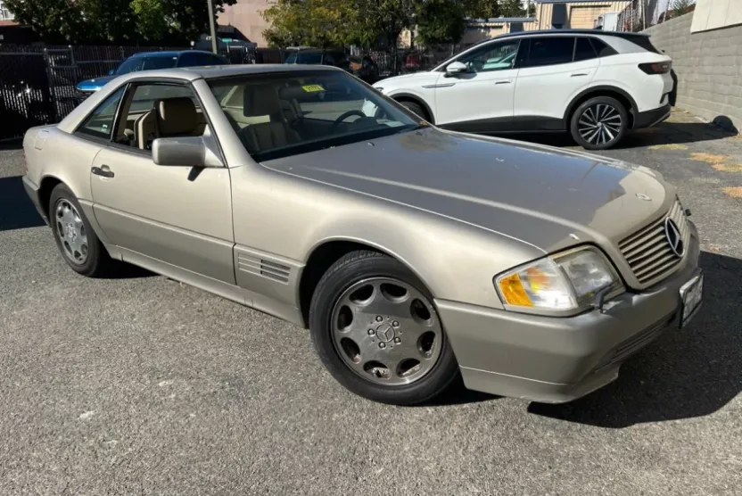 1995 Mercedes Benz SL photo 1