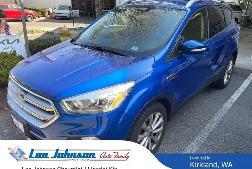 2017 Ford Escape Titanium photo 1