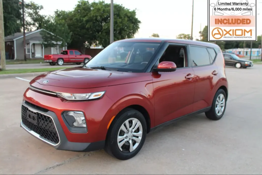 2021 Kia Soul LX photo 1