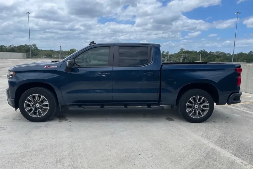 2021 Chevrolet Silverado 1500 RST photo 1