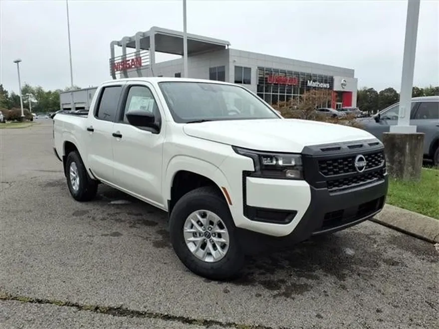 2026 Nissan Frontier Crew Cab S photo 1
