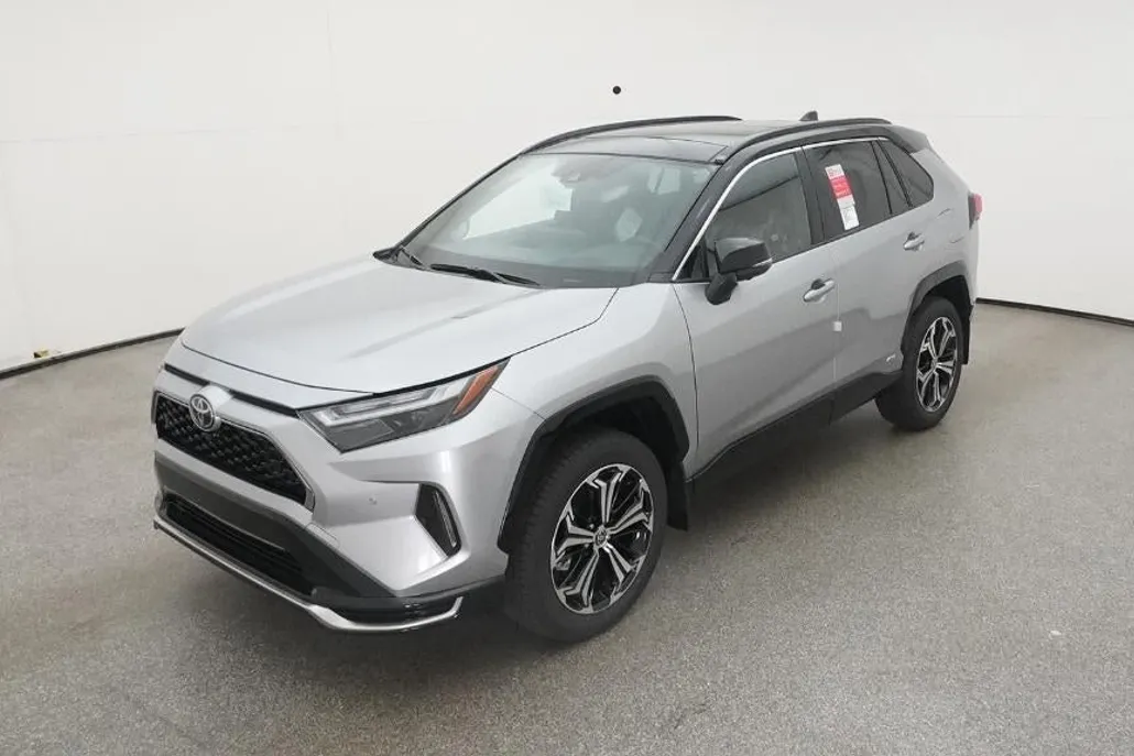 2025 Toyota RAV4 Prime XSE Premium photo 1