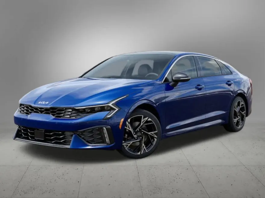 2025 Kia K5 GT-Line photo 1