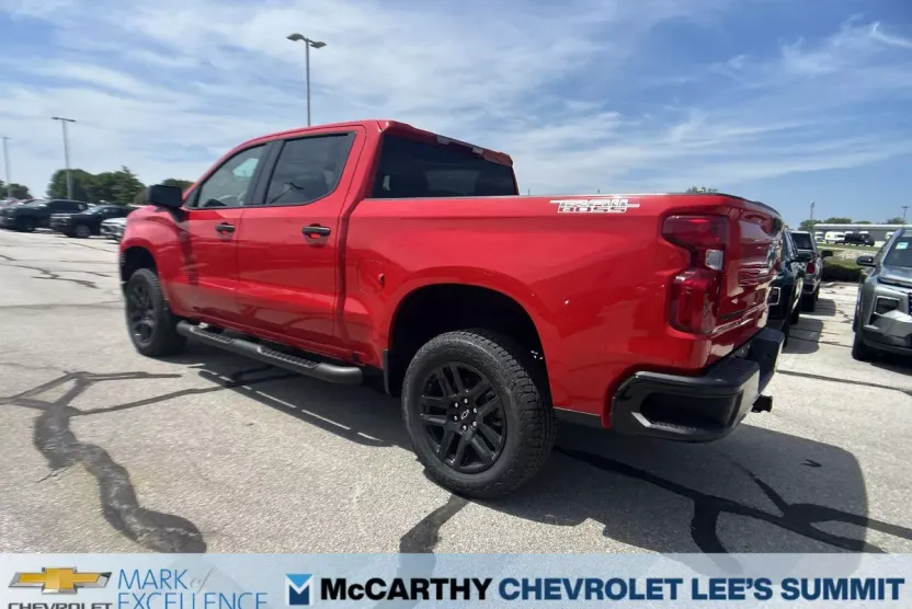 2025 Chevrolet Silverado 1500 Custom Trail Boss photo 1
