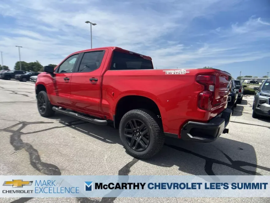 2025 Chevrolet Silverado 1500 Custom Trail Boss photo 1