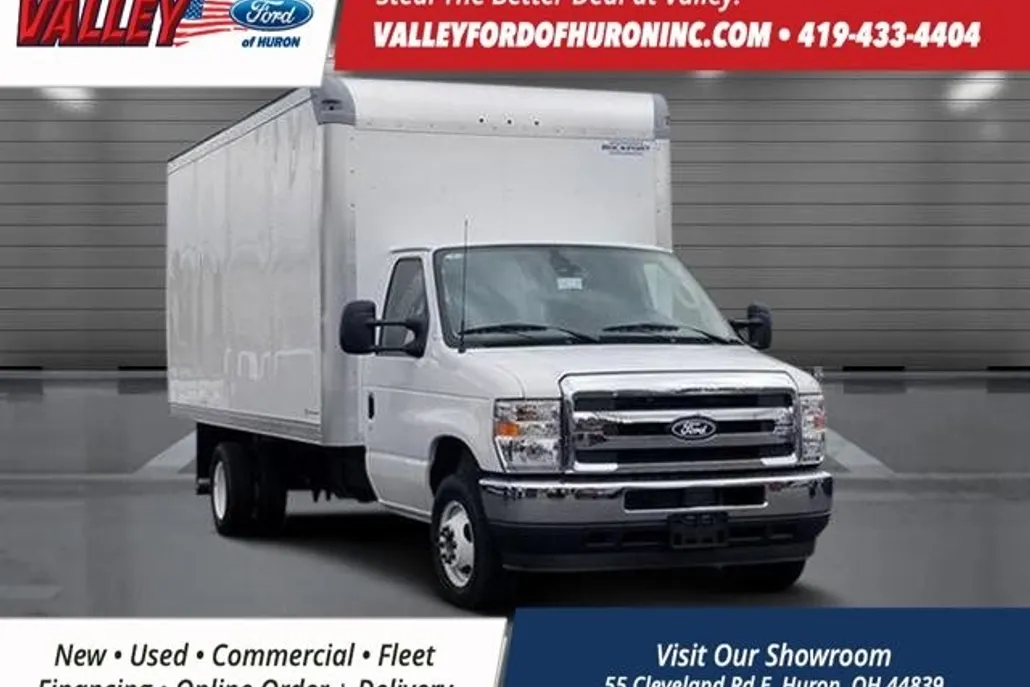 2026 Ford E-450 photo 1