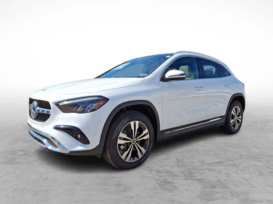 2026 Mercedes Benz GLA 250 4MATIC photo 1