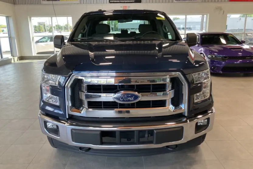 2017 Ford F-150 XLT photo 1