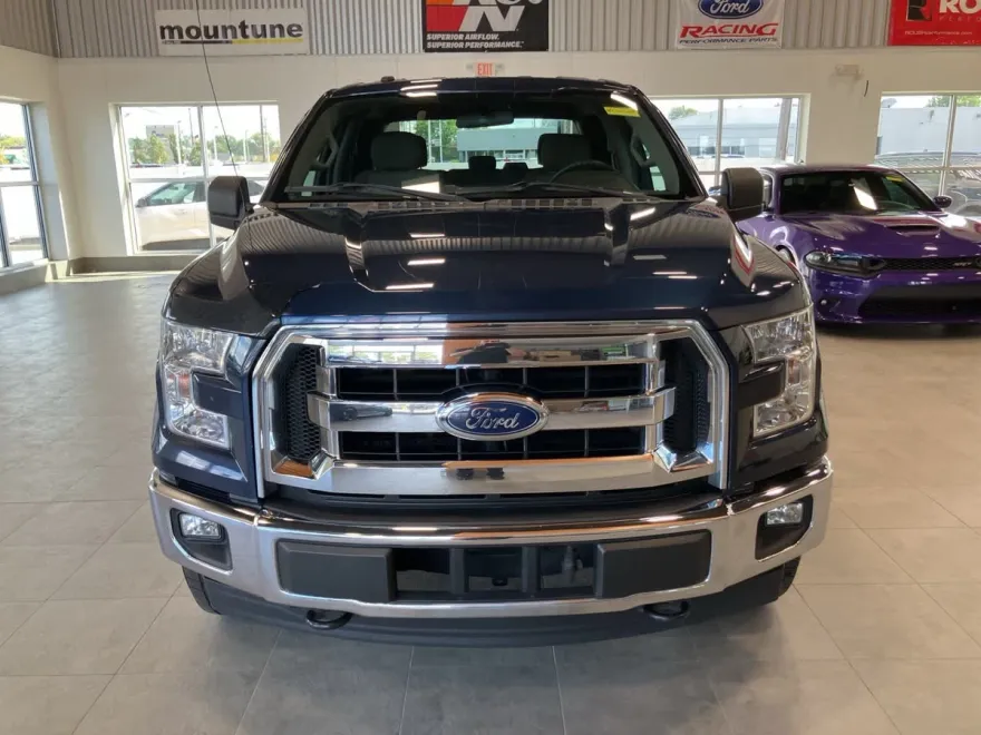 2017 Ford F-150 XLT photo 1