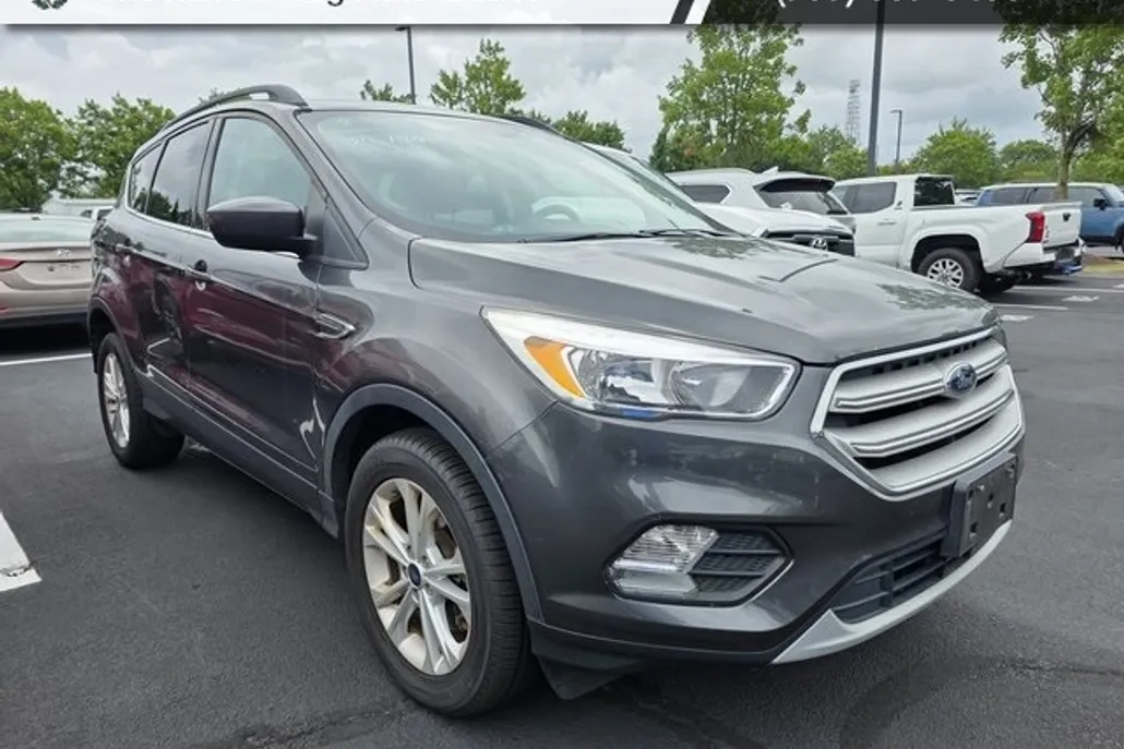 2018 Ford Escape SE photo 1