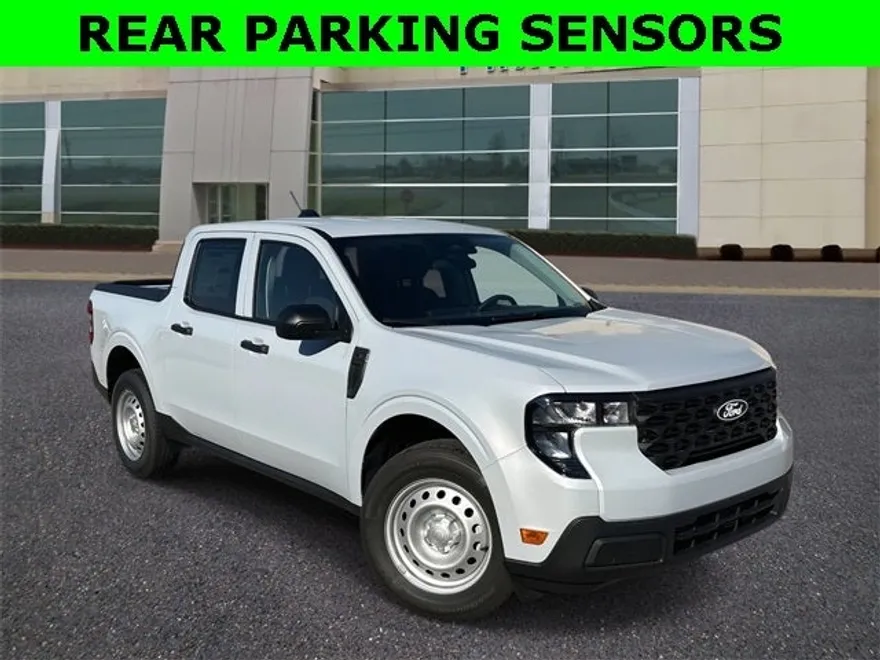 2025 Ford Maverick XL photo 1