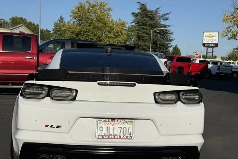 2023 Chevrolet Camaro 2SS photo 1