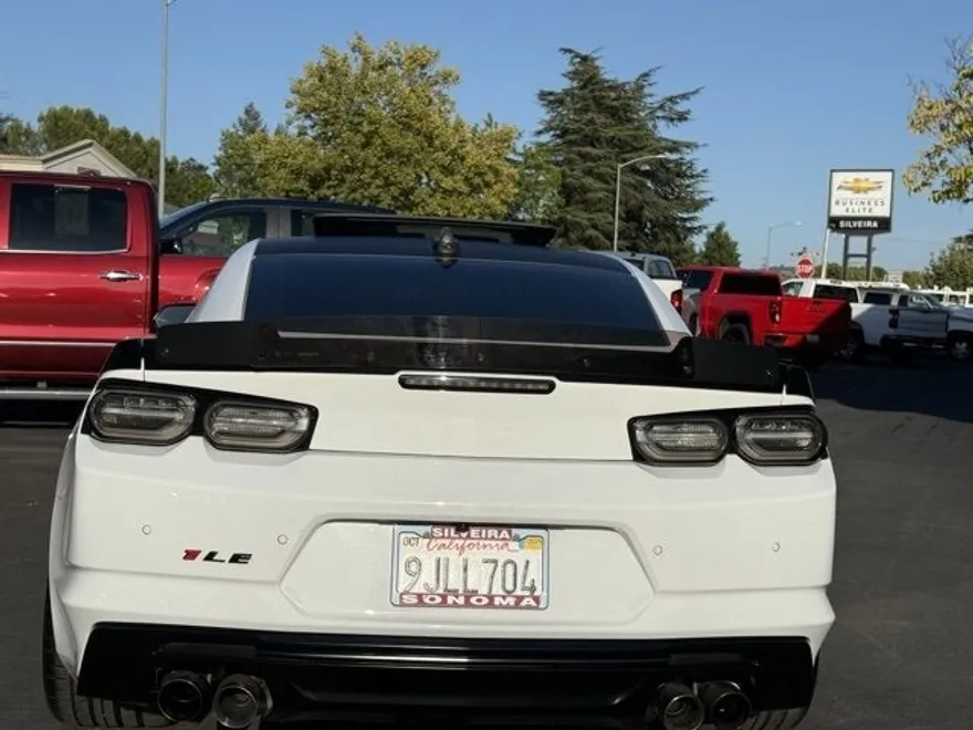 2023 Chevrolet Camaro 2SS photo 1