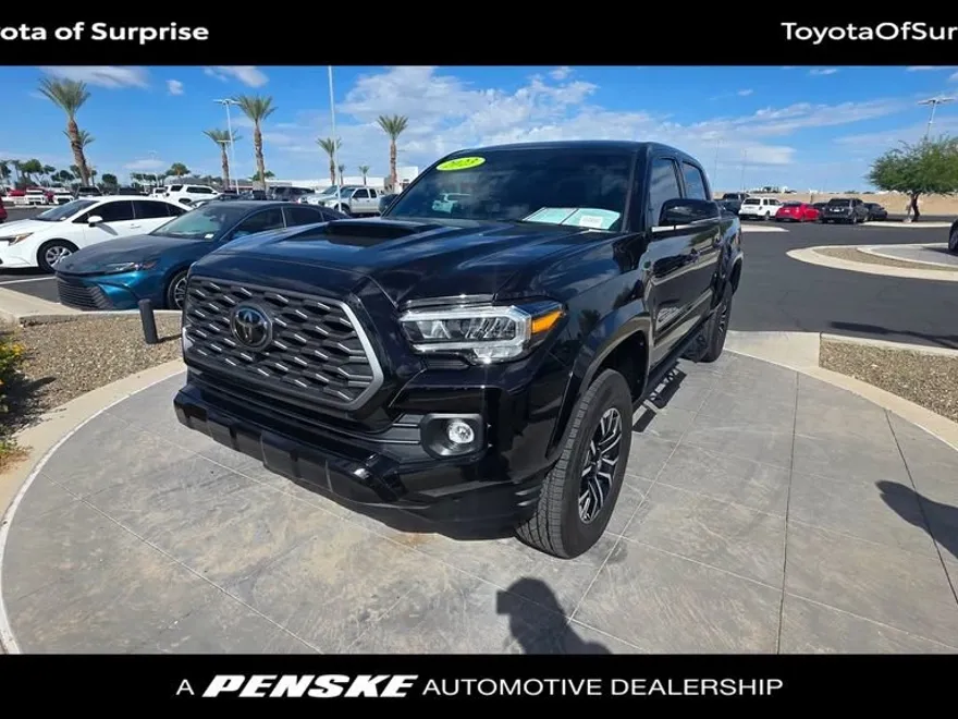 2023 Toyota Tacoma TRD Sport photo 1