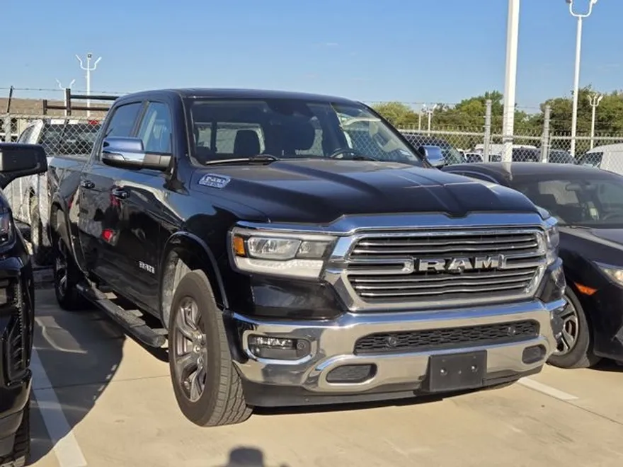 2019 Ram 1500 Laramie photo 1