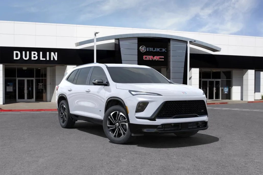 2025 Buick Enclave Sport Touring photo 1