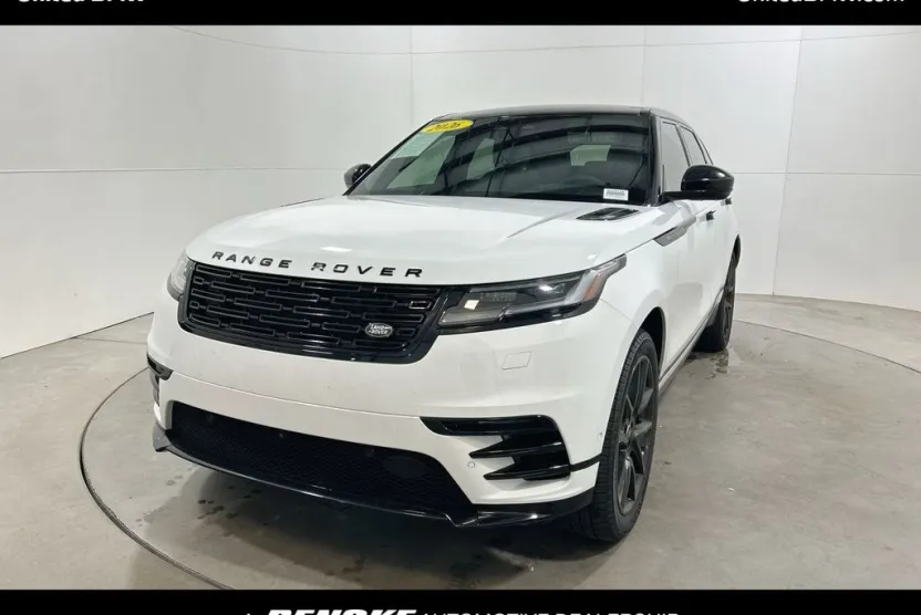 2026 Land Rover Range Rover Velar SE photo 1