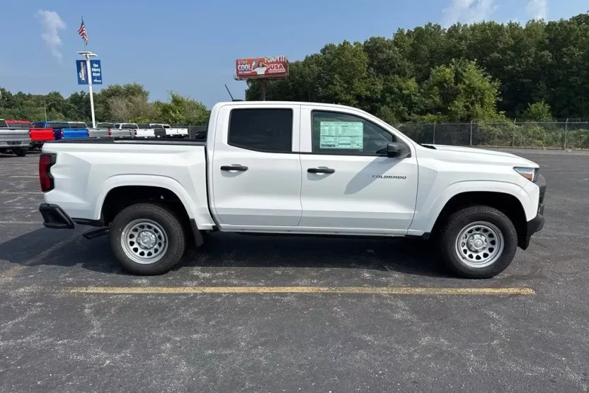 2026 Chevrolet Colorado Work Truck photo 1