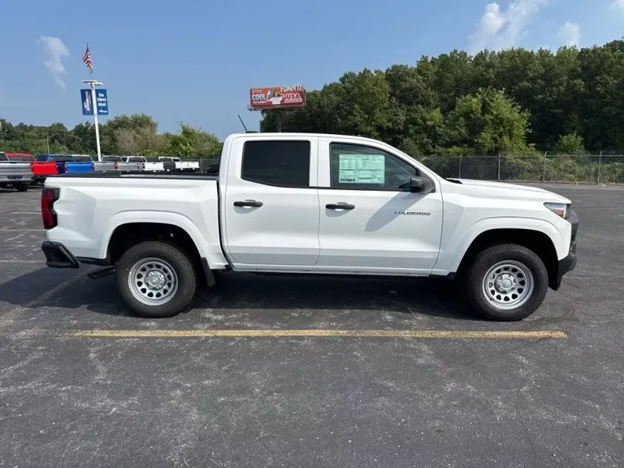 2026 Chevrolet Colorado Work Truck photo 1
