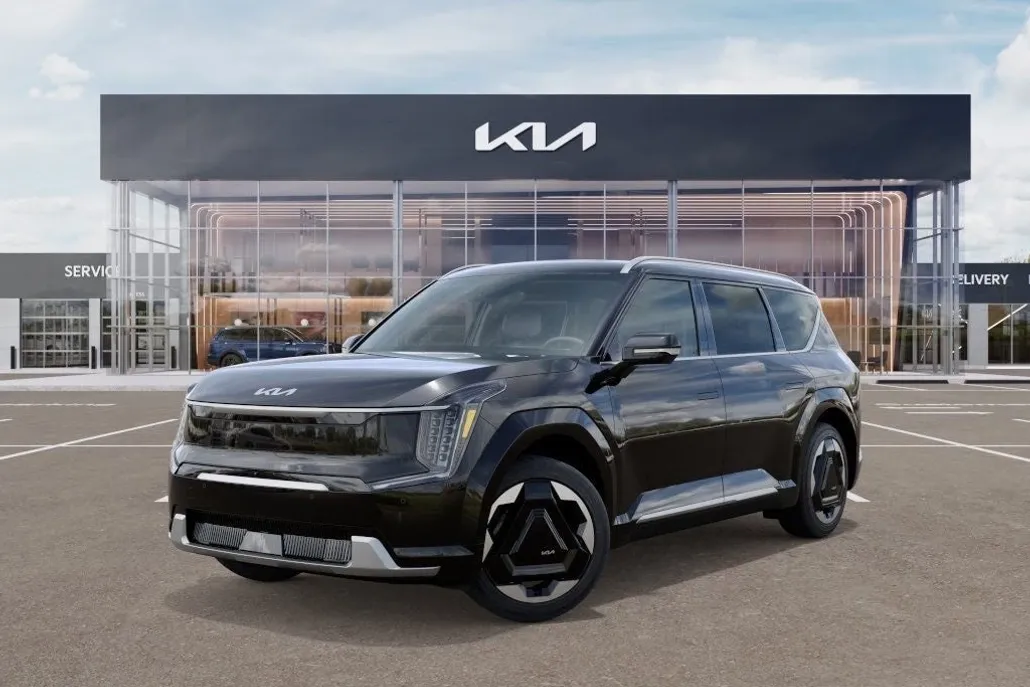 2026 Kia EV9 Land photo 1