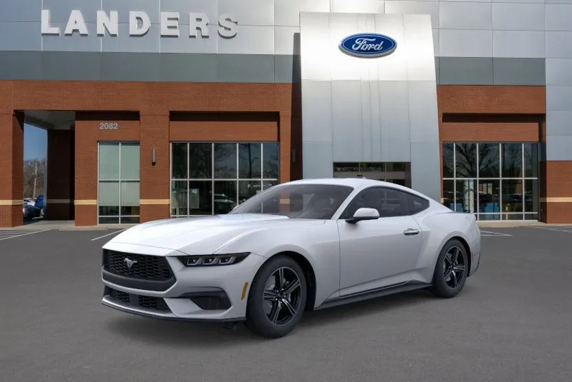 2025 Ford Mustang EcoBoost photo 1